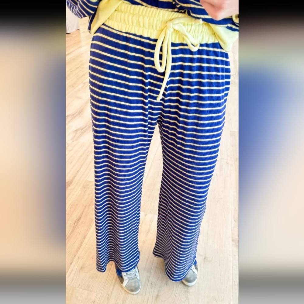 Striped Blue and Yellow Womens Matching Top And Wide Leg Pants Set - Picture 2 of 5